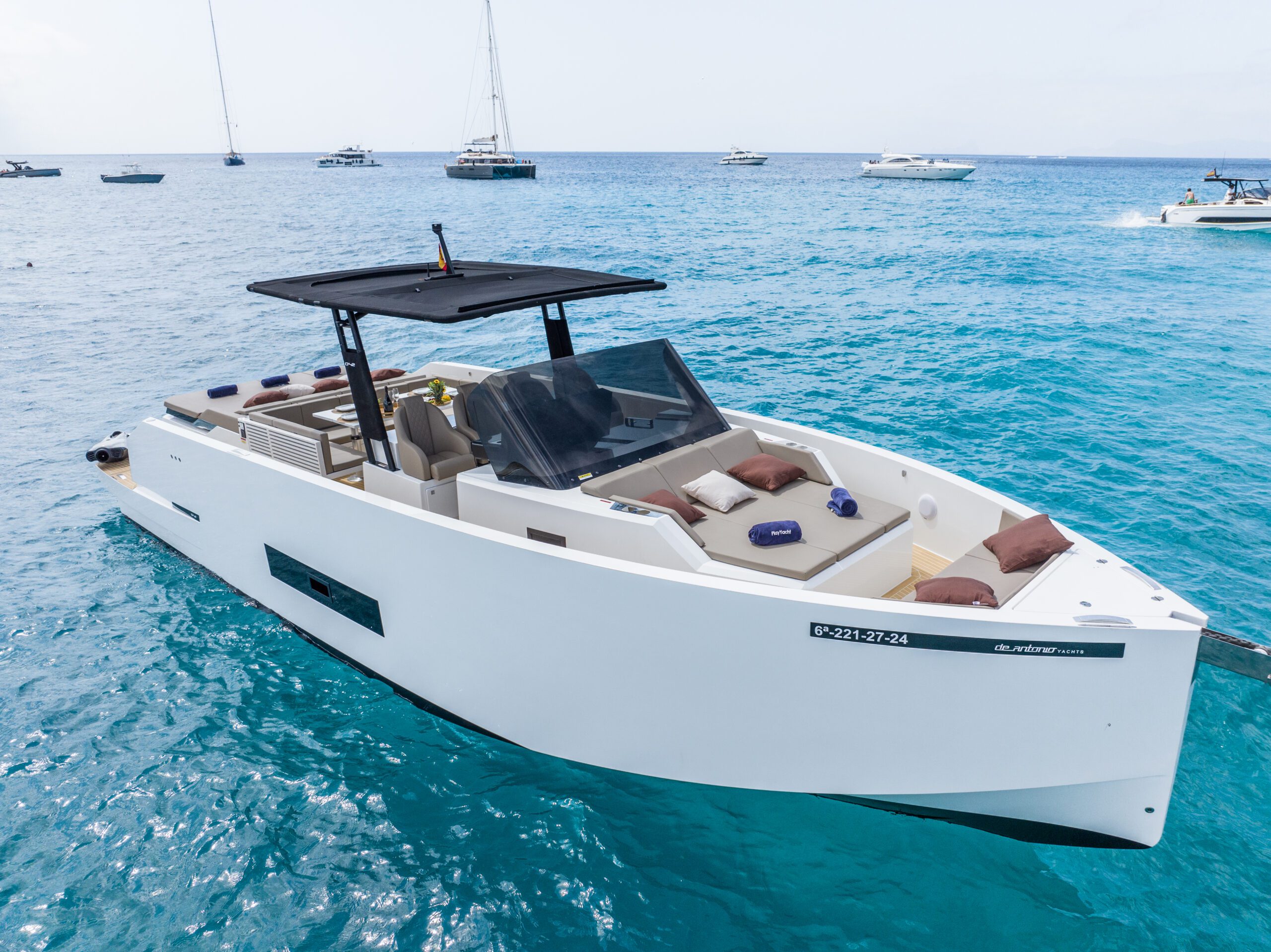 De Antonio D42 Open – PLAY YACHT III