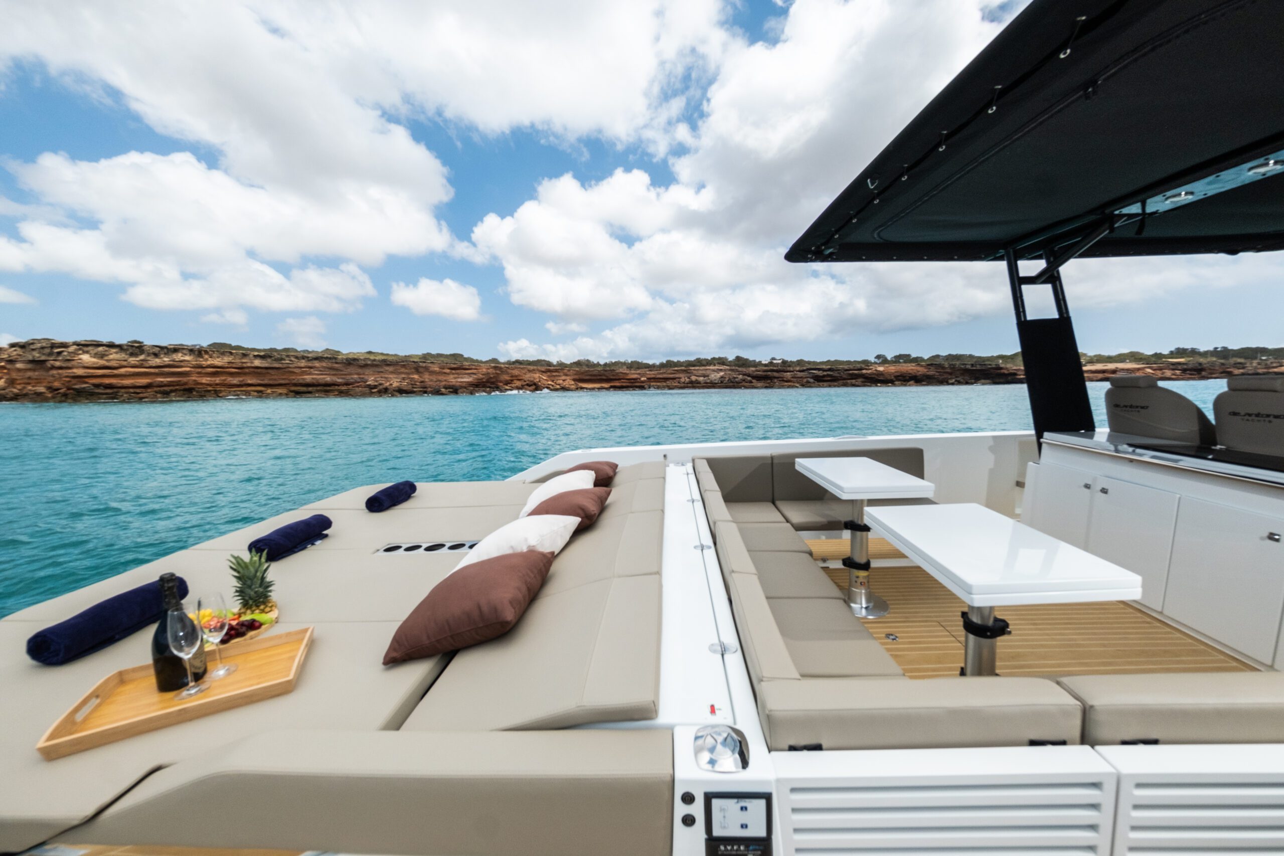 De Antonio D42 Open – PLAY YACHT III - Imagen 10