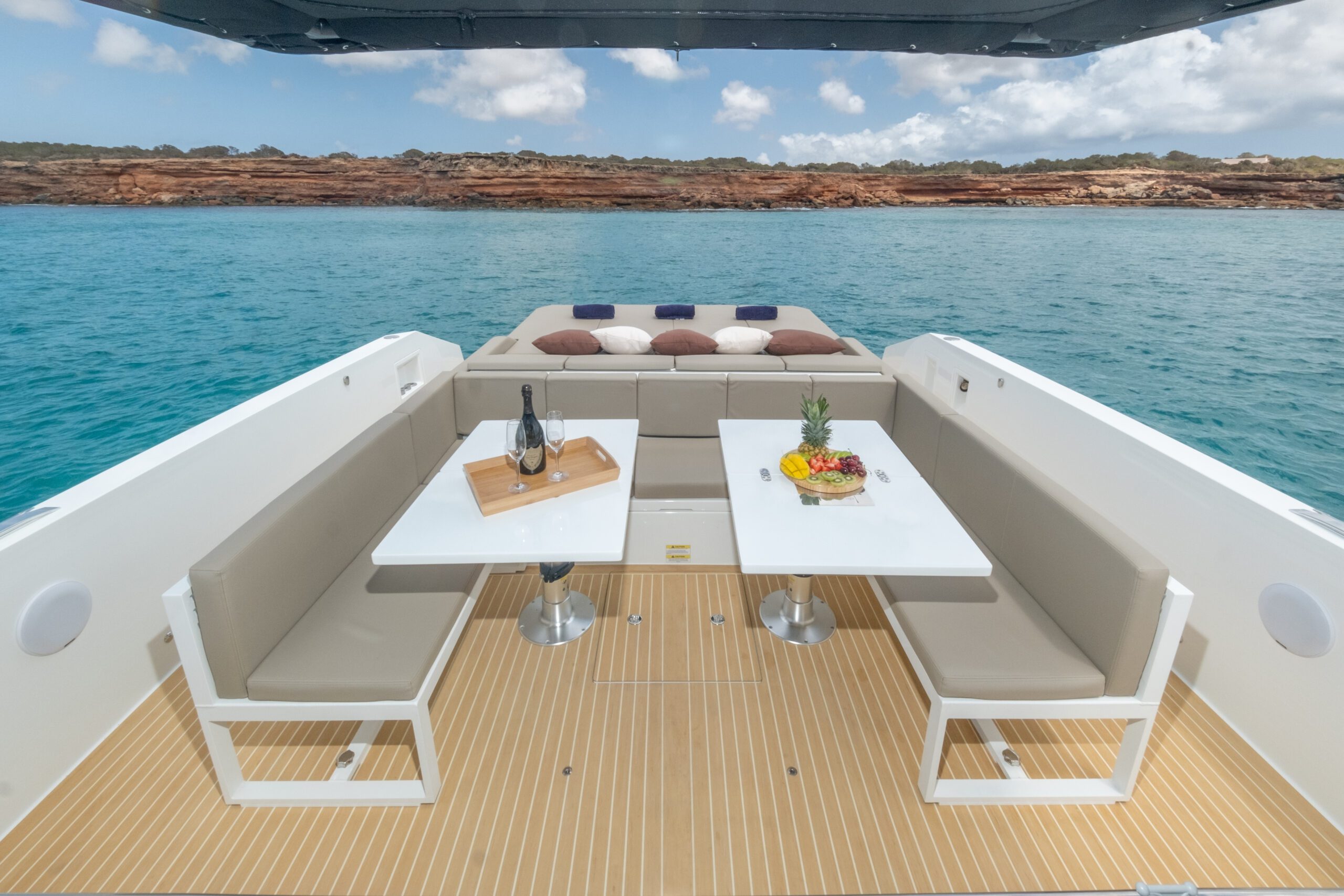 De Antonio D42 Open – PLAY YACHT III - Imagen 12