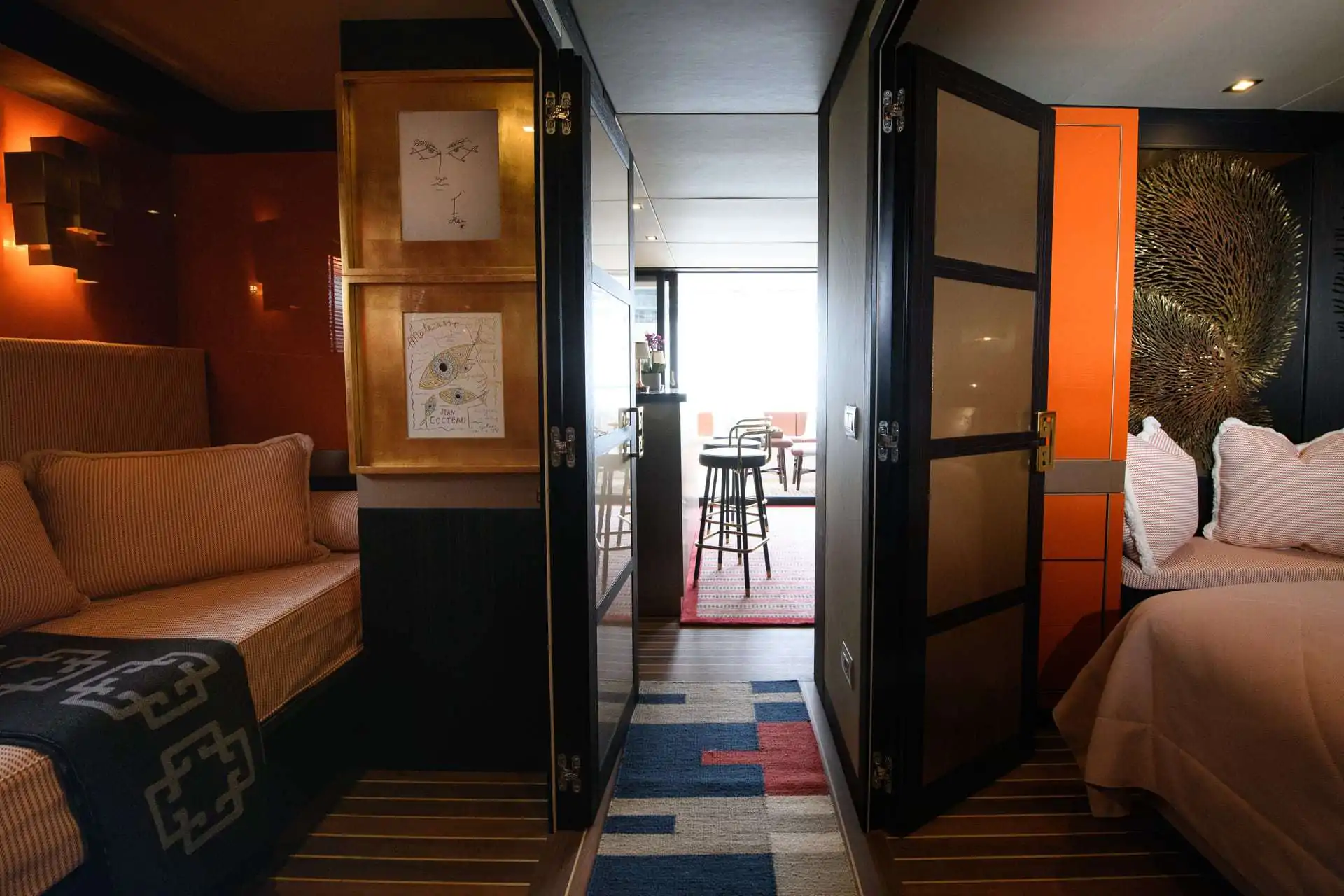 House of Hütter - GOLDFINGER - Imagen 8