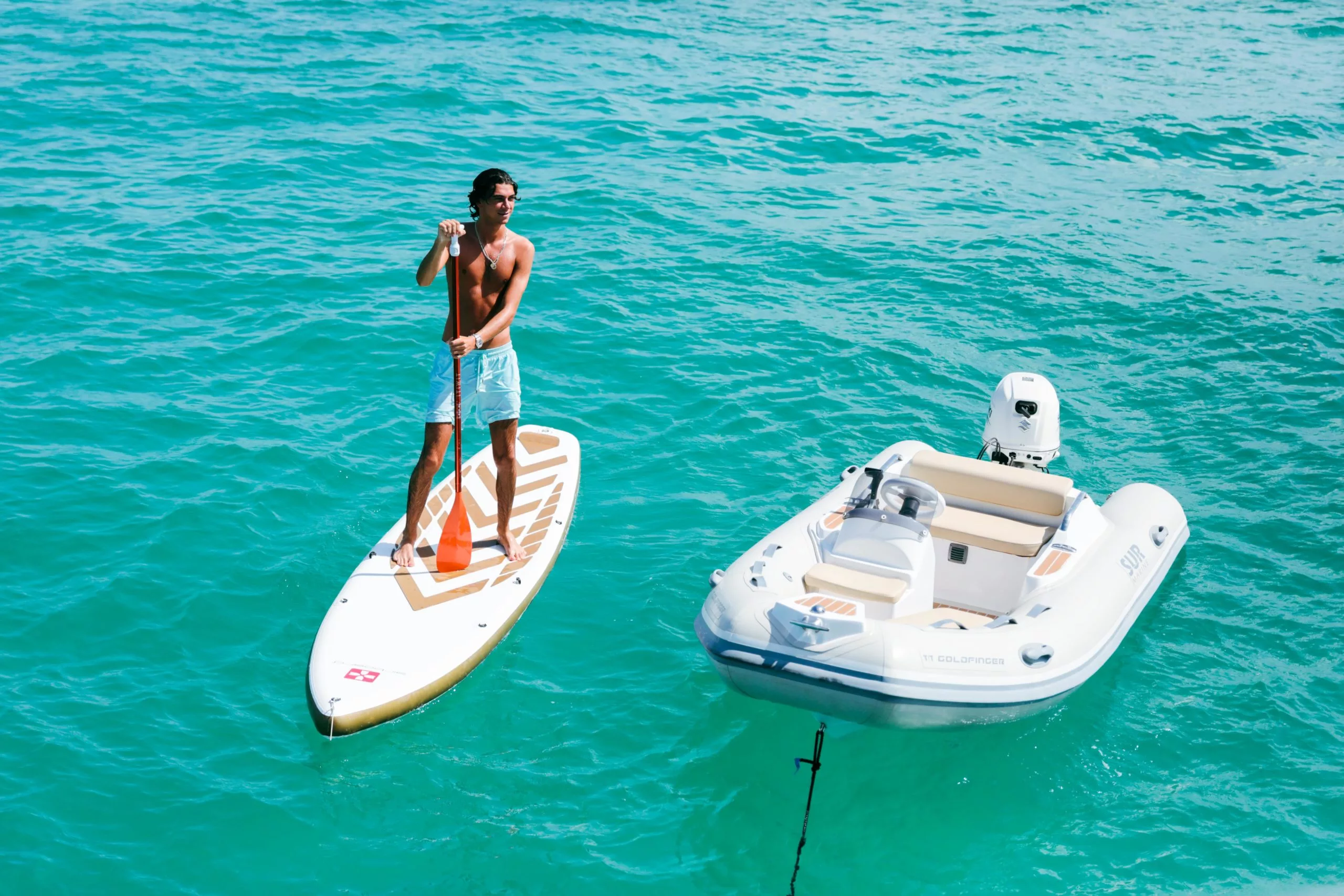 House of Hütter - GOLDFINGER - Imagen 14