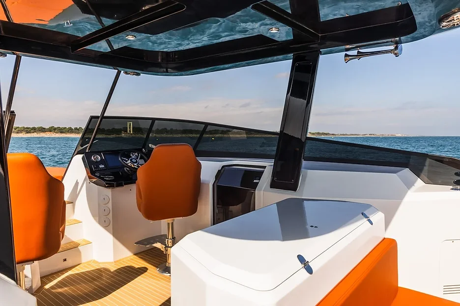 House of Hütter - Dr. NO - Imagen 6